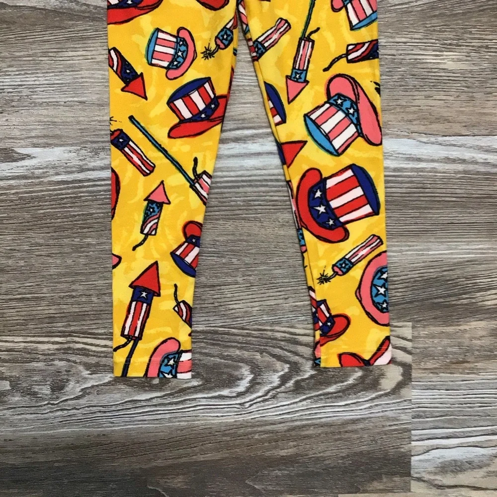 LuLaRoe Yellow Fourth of July Fireworks Leggings Kids S/M